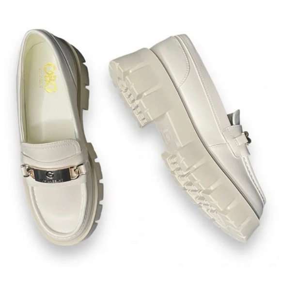 Guess GBG Los Angeles Chunky Loafers Lug Sole Gold Logo size 7 - Picture 2 of 8